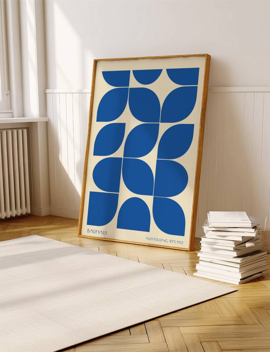 Contour Carousel - Bauhaus