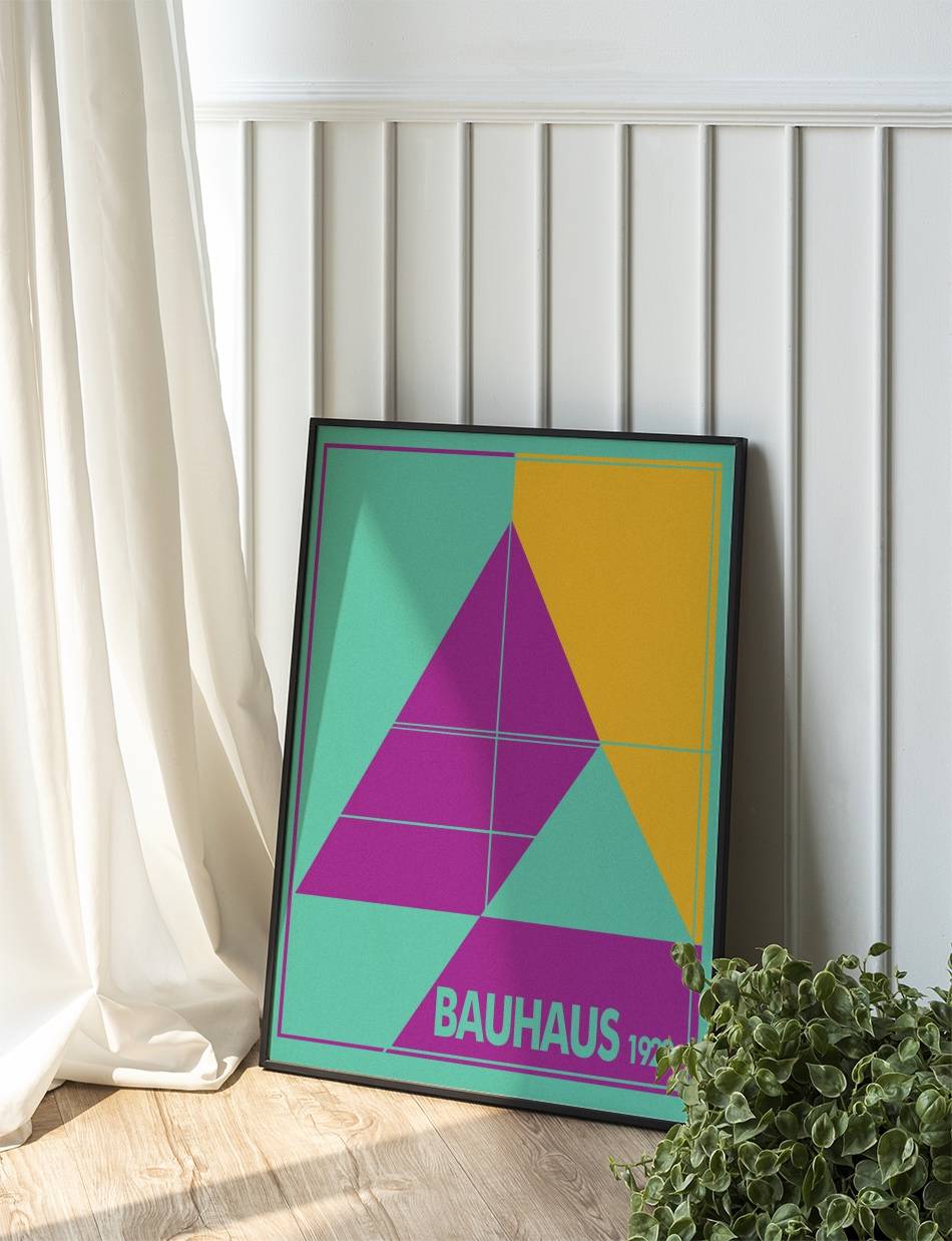 Prismatica Green - Bauhaus